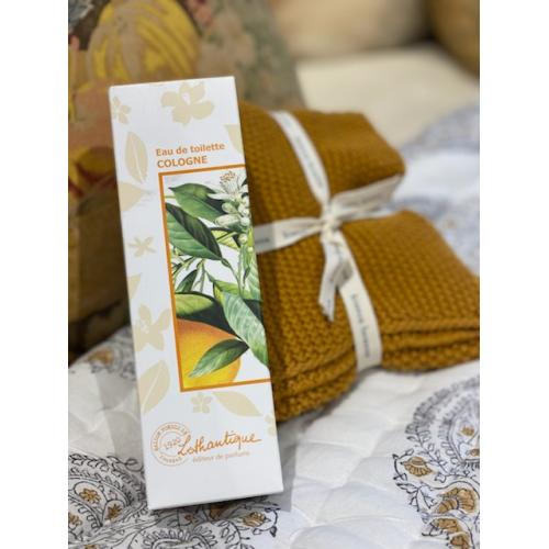 Knitted hand towel & Eau de toilette Gift Pack